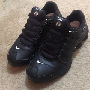 Men’s Nike Shox